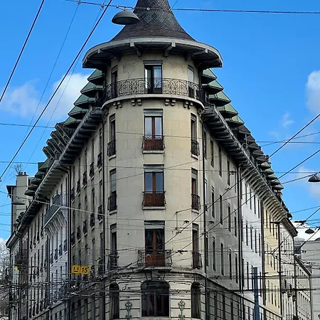 En Centre-ville Appartement *